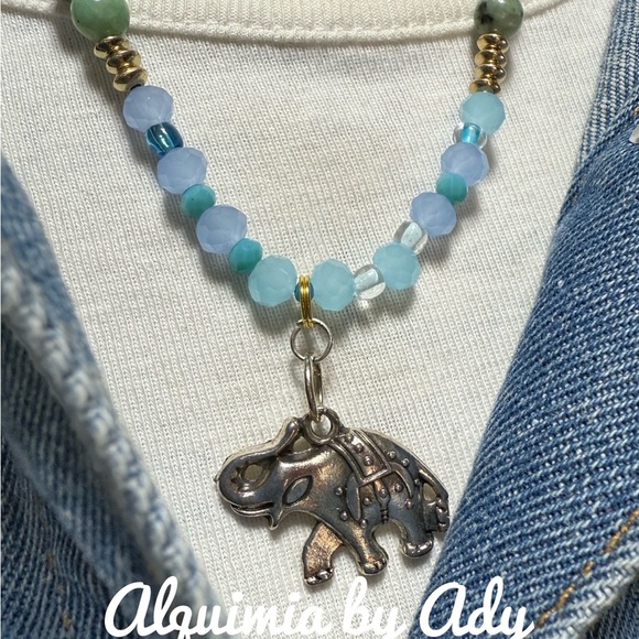 Gold and Blue Beaded Elephant Charm Bracelet sesame jasper - Picture 4 of 5